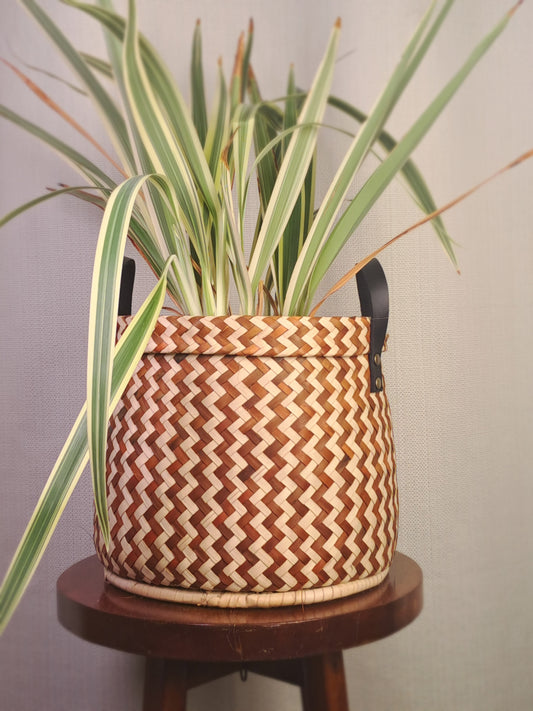 ZigZag Red Planter Basket