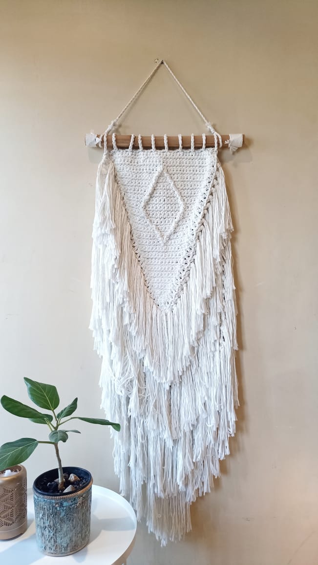 Nina Macrame wall deco