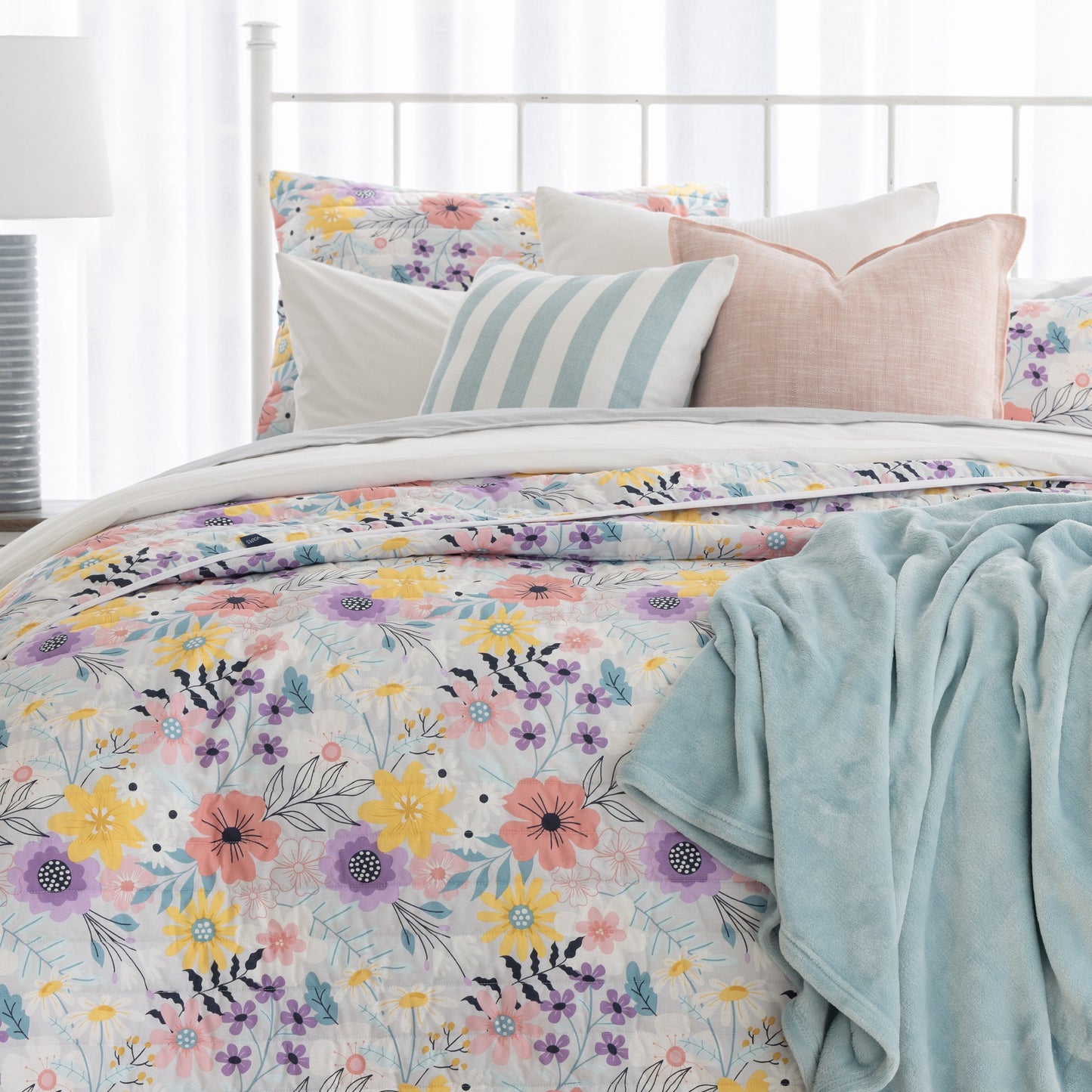 100% Cotton Petal Teal Quilt Set